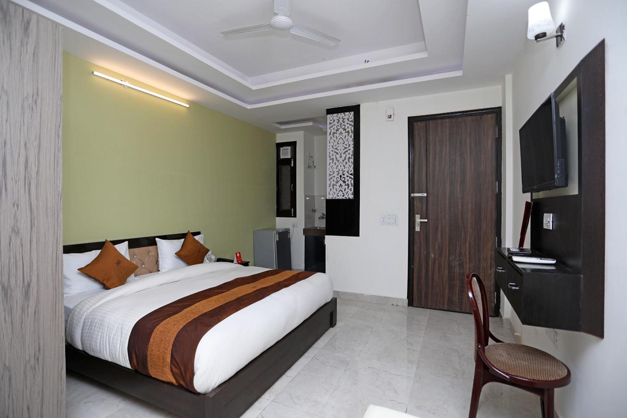 Tipsyy Inn 015 Gurgaon Exteriör bild
